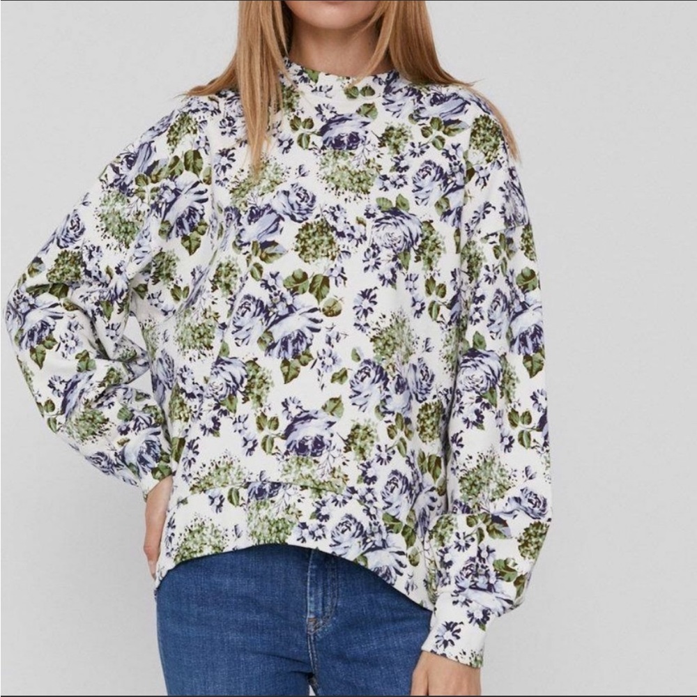 Levi flower sweatshirt. Like new, worn once.
